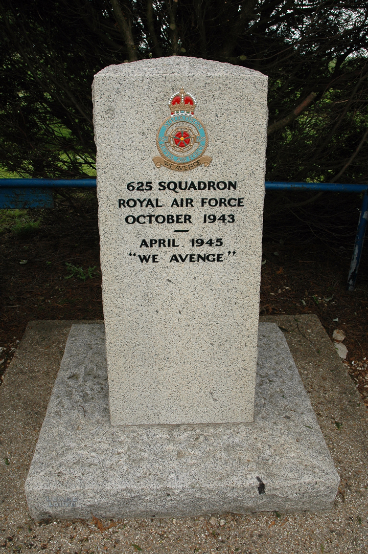RAF Kelstern Memorial
